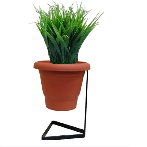 Triangle Table Top Planter Stand